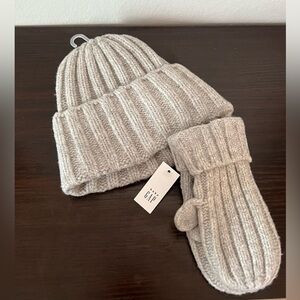 GAP Baby Ribbed Knit Hat & Mittens Set, 12-24 Months